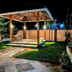https://villa-3-bedroom-near-backwaters-alleppey-kerala.hotels-alappuzha.com